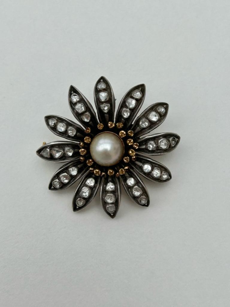 Antique Diamond and Pearl Large Flower Brooch - Image 3 of 5