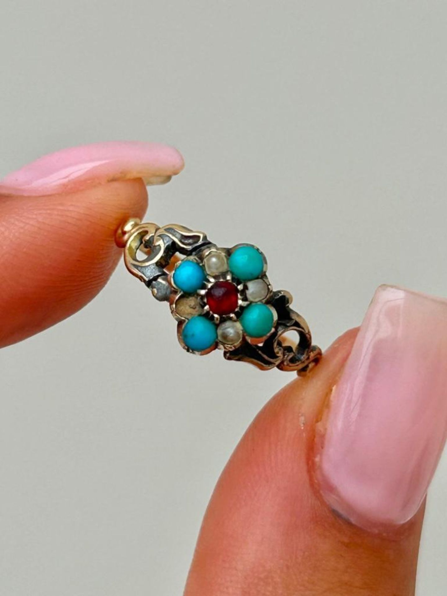 Antique Gold Turquoise Pearl and Garnet Flower Ring AF