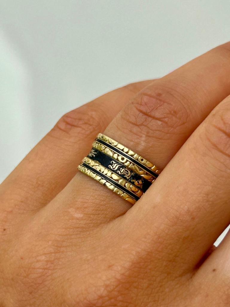 Georgian 18ct Yellow Gold Black Enamel Mourning Band Ring c.1824 - Image 3 of 8