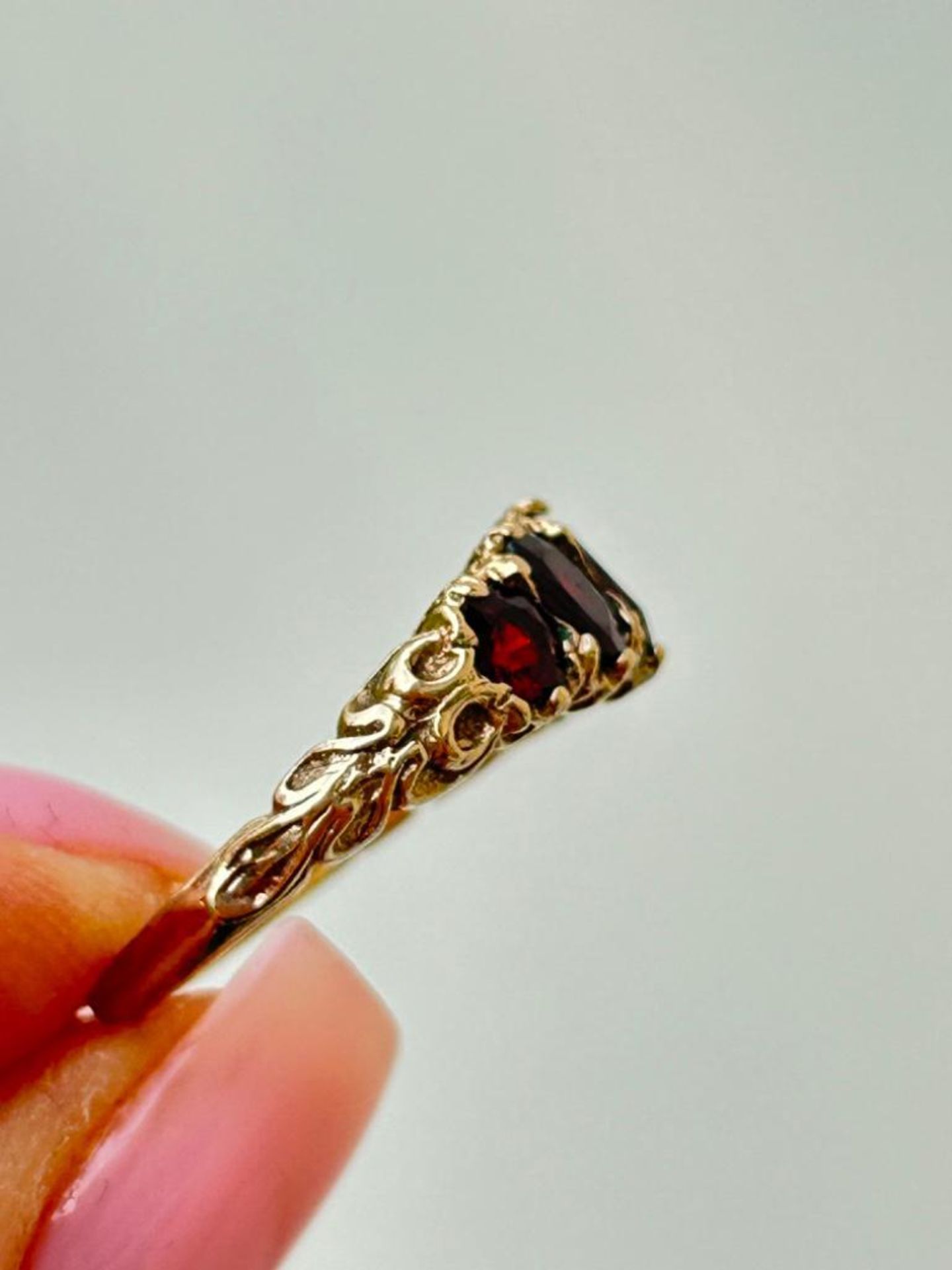 9ct Gold Garnet Half Hoop Ring - Image 3 of 7