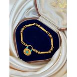 Victorian Era 18ct Yellow Gold Boxed Turquoise Padlock Bracelet