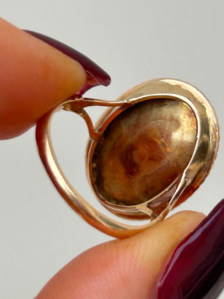 Chunky 9ct Gold Banded Agate Signet Ring - Image 6 of 8