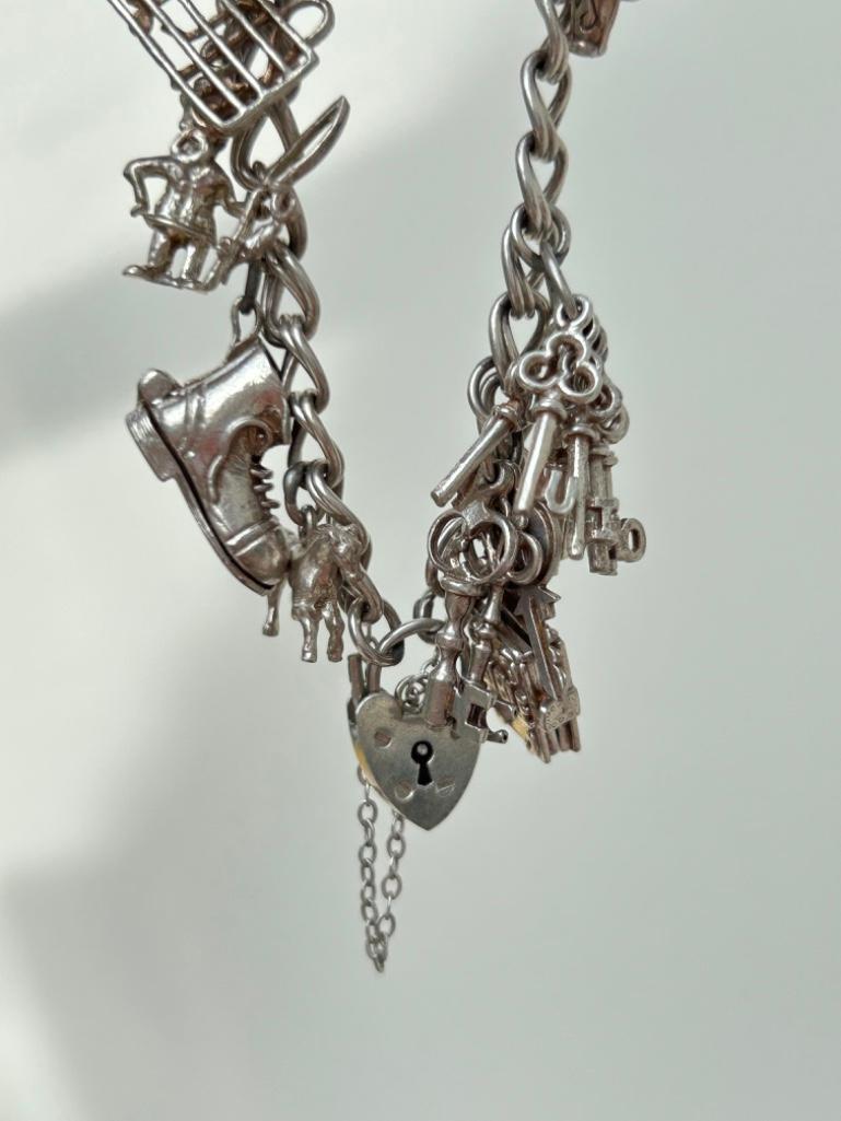 Amazing Vintage Silver Charm Bracelet - Image 4 of 6