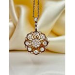 Outstanding 18ct White Gold and Platinum Diamond Flower Pendant on Chain in Blue Velvet Box