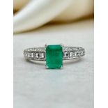Outstanding Platinum Emerald and Diamond Ring