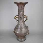 Vase/Räuchergefäß - China, Bronze, braun patiniert, zweiteilig, gebauchtes Unterteil, umlaufend mit
