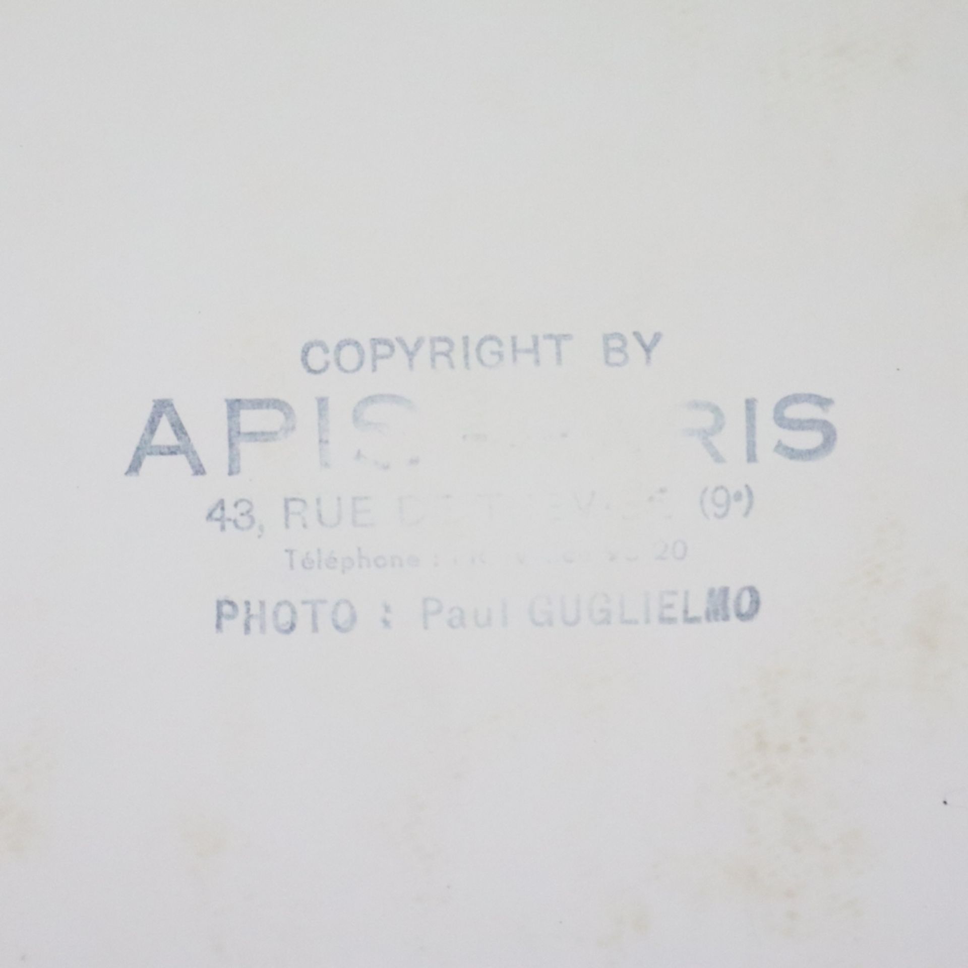 Konvolut 3 Fotografien von Maria Callas - s/w Aufnahmen, verso diverse Stempel ("APIS-PARIS PHOTO:  - Bild 7 aus 10