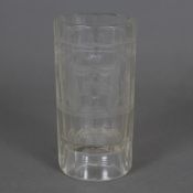 Freimaurer-Becher - dickwandiges Glas, mehrfach facettierte zylindrische Form, umlaufend beschliffe