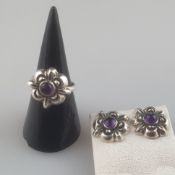 Schmuckset Ring & Paar Ohrstecker - Sterling Silber, gestempelt "925", als stilisierte Rosenblüten 
