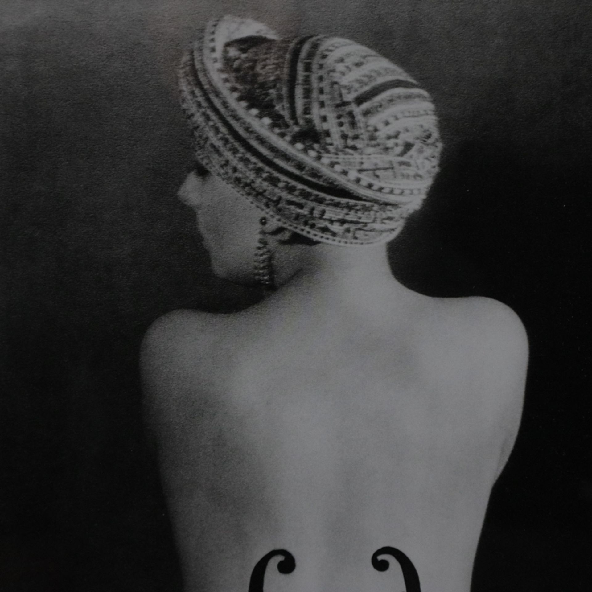 Man Ray (1890 Philadelphia -1976 Paris) - "Violin d'Ingres", Offsetdruck, im Druck signiert und dat - Bild 3 aus 4