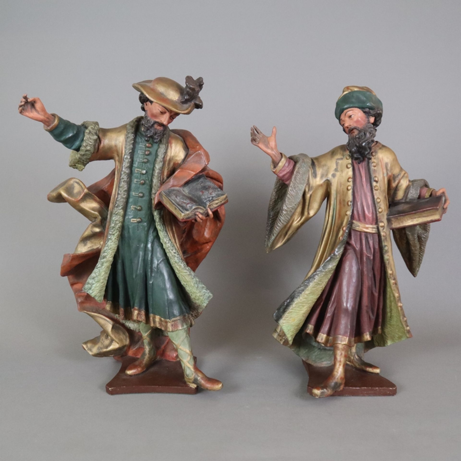 Zwei Figuren "Kosmas und Damian" - 20. Jh., Kunstguss, polychrom gefasst, Museumsreplikate, Darstel