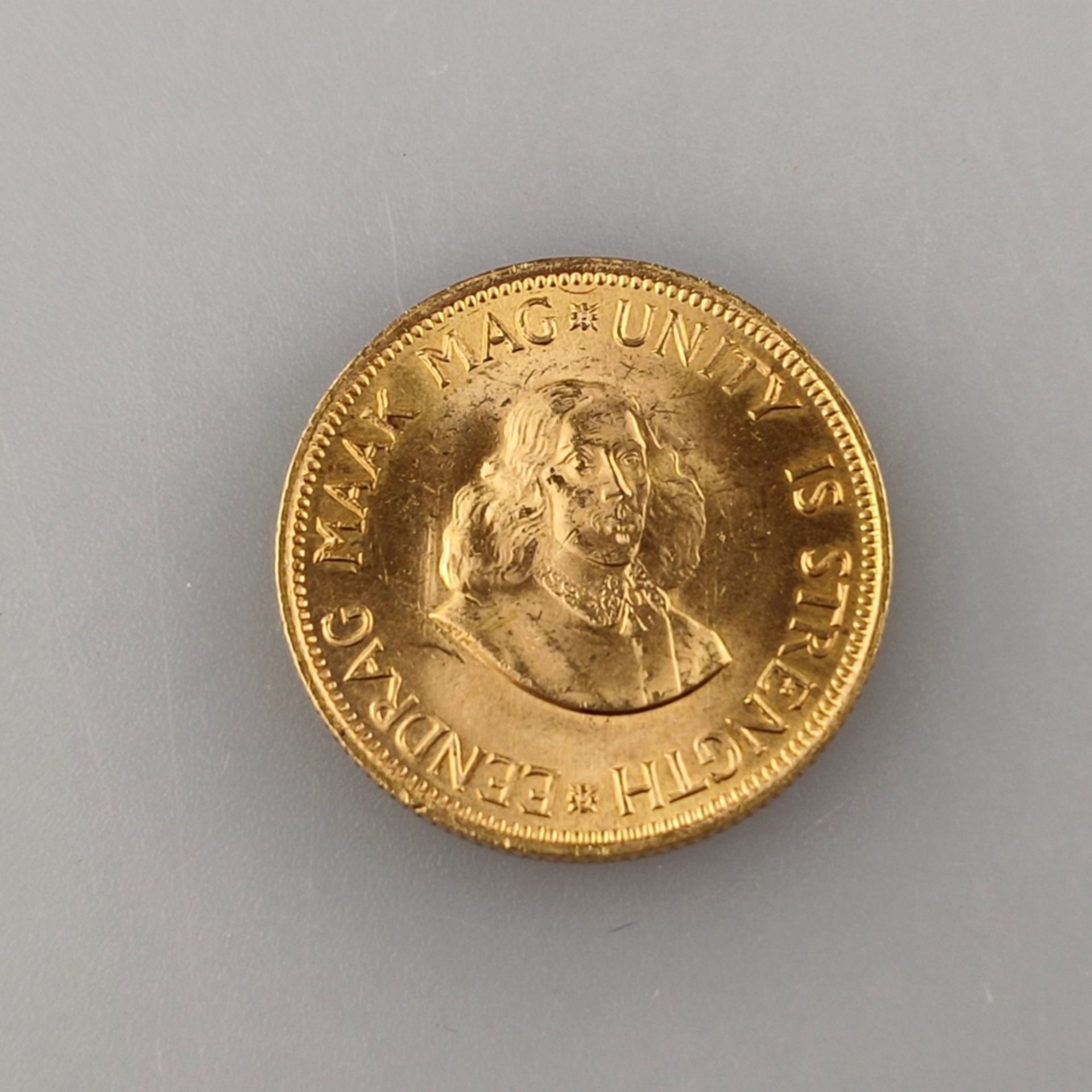 Goldmünze 2 Rand 1962 - Südafrika, Jan van Riebeeck, Revers: Kap-Springbock, 916/000 Gold, Dm. 22 m