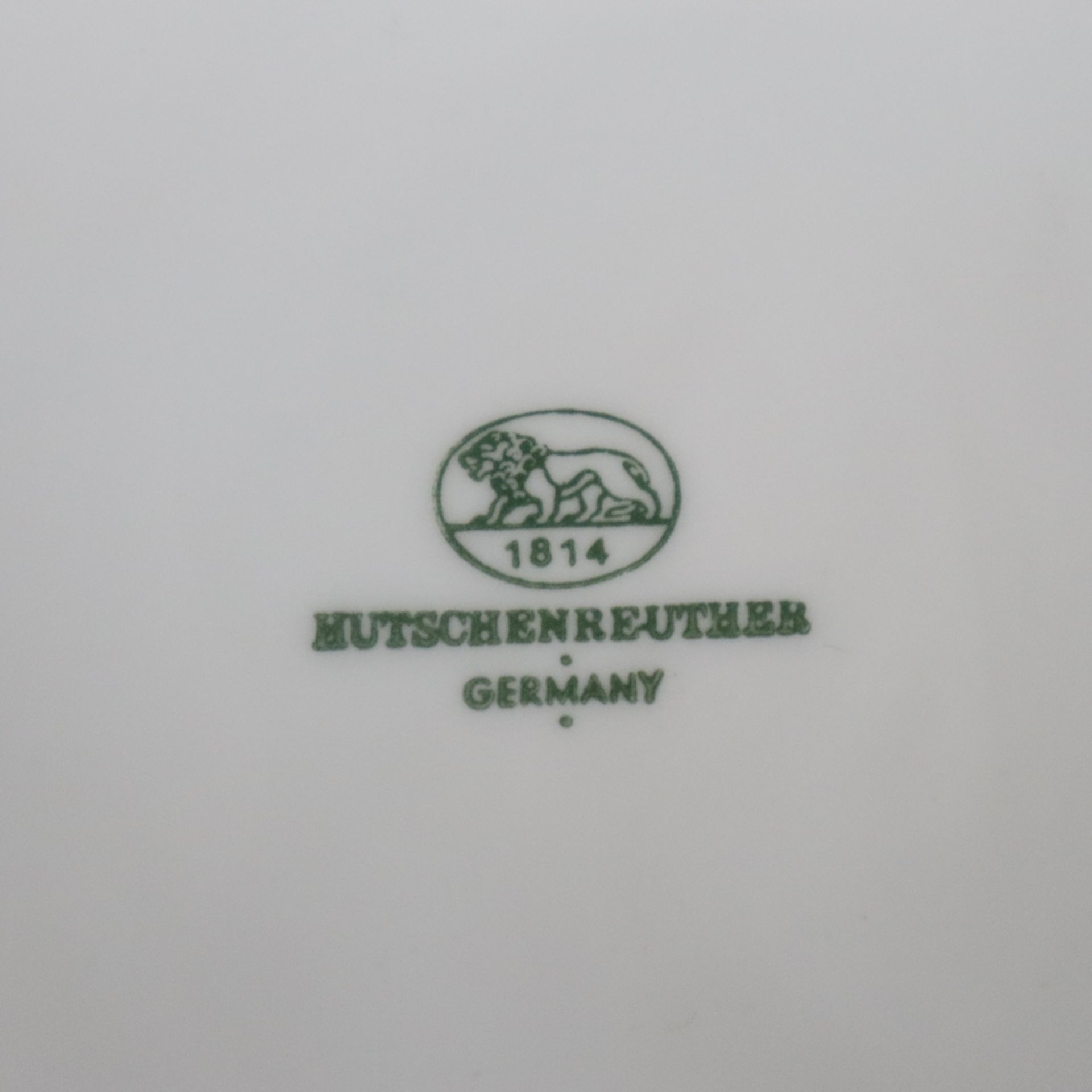 Bodenvase - Hutschenreuther, Weißporzellan, Goldrand, Balusterform, Bodenunterseite mit grüner Manu - Bild 7 aus 7