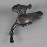 Tierfigur "Ente" - Messingguss, bronziert, unterseitig gestempelt "Santi's" mit Auflagenr. 11/5000,