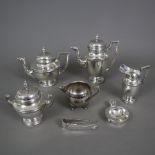 Kaffee-/Teekern - 915er Silber, Oriol, Spanien, nach 1934, Empire-Form mit Reliefdekor, geometrisch