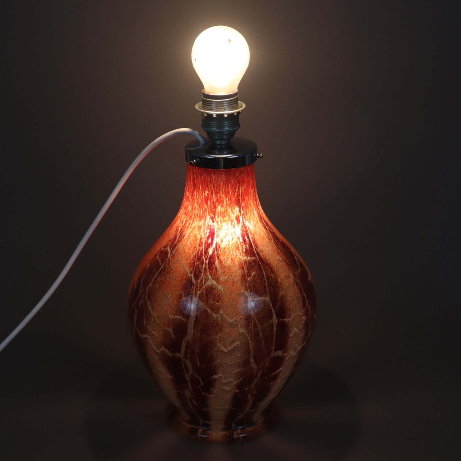 WMF-Glaslampenfuß mit Schirm - um 1930, birnenförmiger Ikora-Glas-Lampenfuß, Klarglas mit braun/wei - Image 9 of 10
