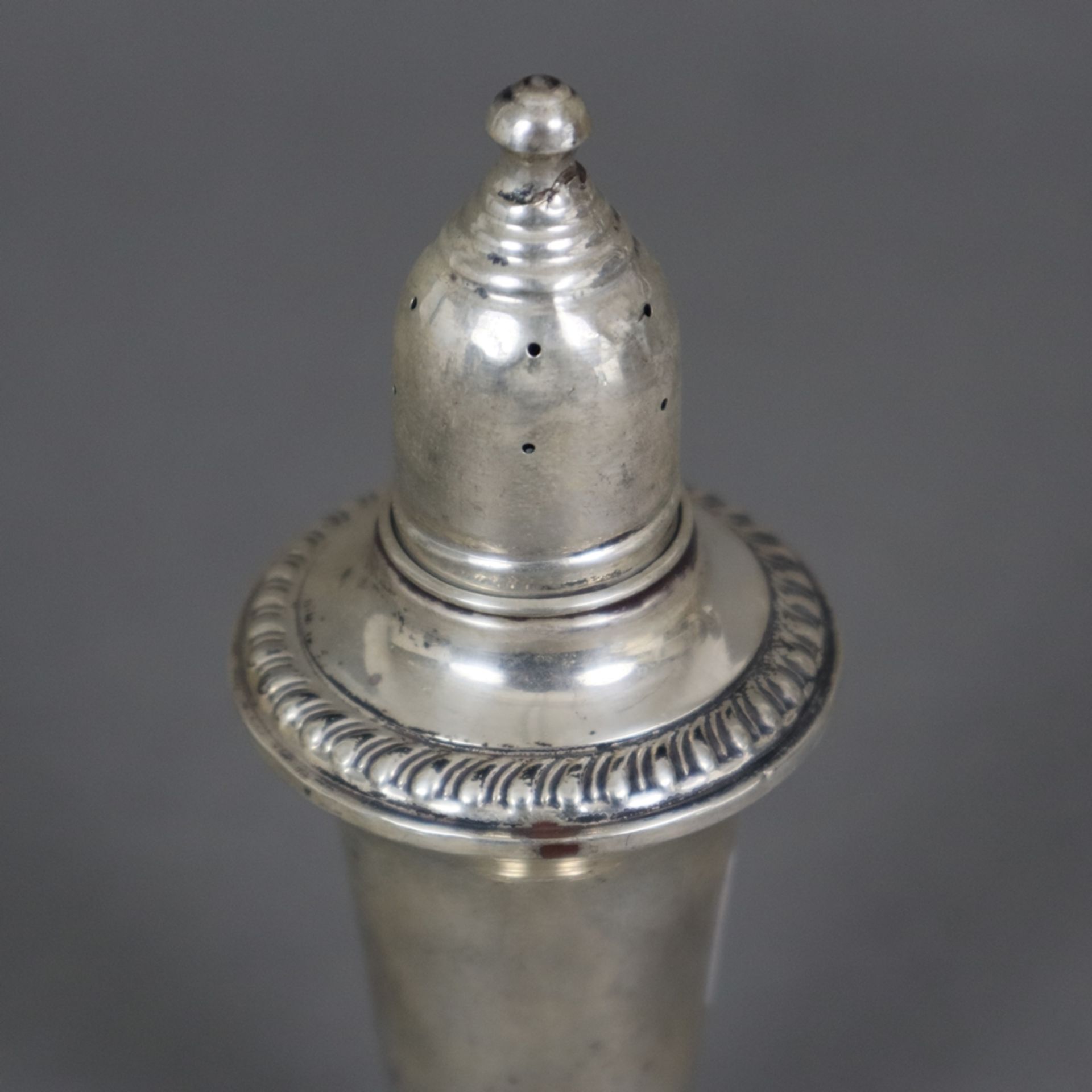 Konvolut Salz- und Pfefferstreuer - 20. Jh., Sterling Silber, 5 Stück, balusterförmiger Korpus (1 F - Bild 6 aus 10
