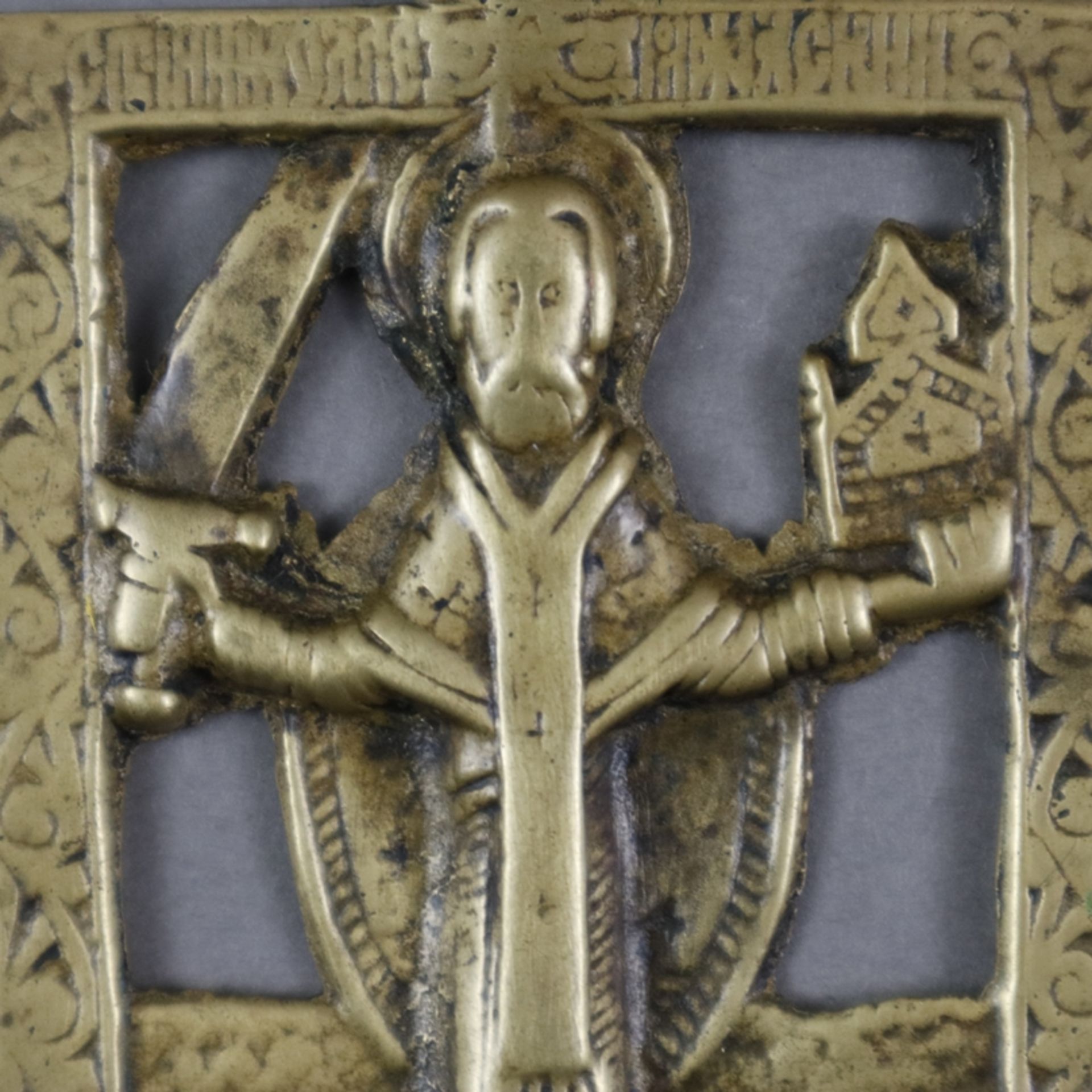 Anhängerikone "Nikolaus von Mozhaisk" - Russland, 19. Jh., Messing oder Bronze, durchbrochen gearbe - Bild 2 aus 4