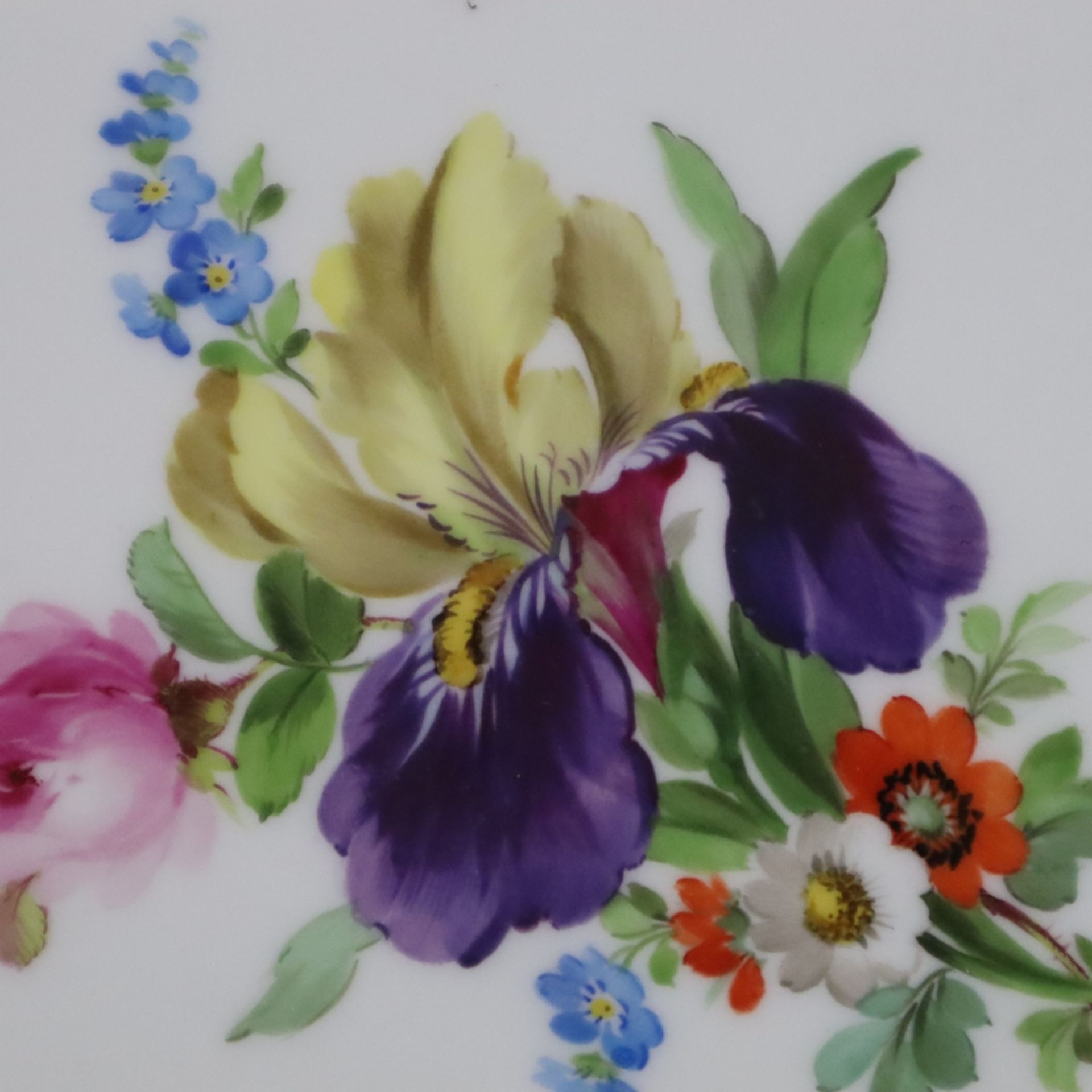 Durchbruchteller - Meissen, Knaufzeit, Porzellan, polychrome Blumenmalerei mit Insekten, Goldstaffa - Bild 3 aus 9