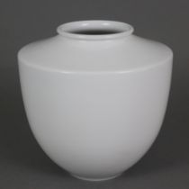 Vase "Großer Bär" - KPM Berlin, Weißporzellan, glasiert, Entwurf: Trude Petri (1938), Bodenuntersei