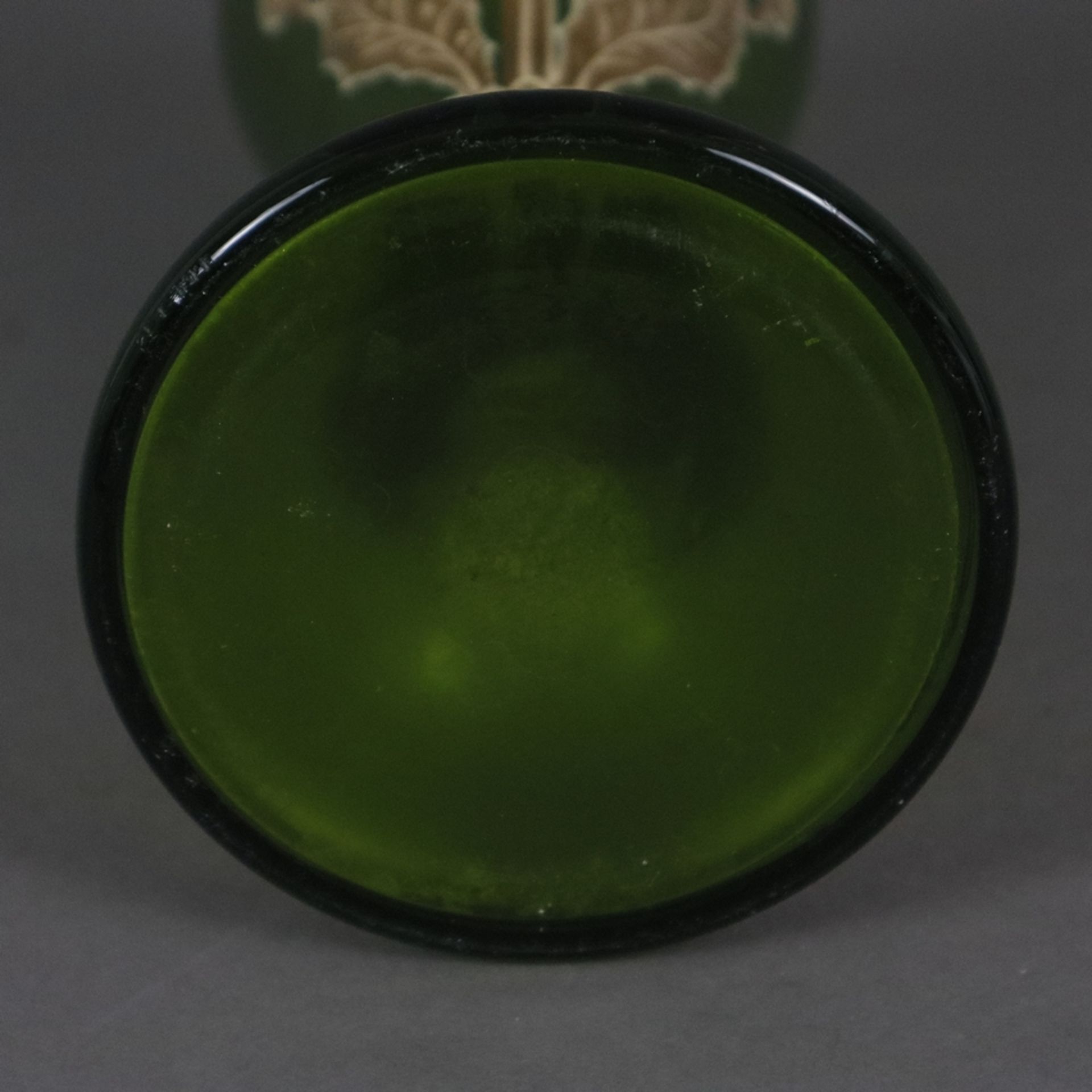 Jugendstil-Glasvase mit Metallmontur - wohl Frankreich um 1900, Klarglas mit grünem Unterfang, scha - Bild 8 aus 8