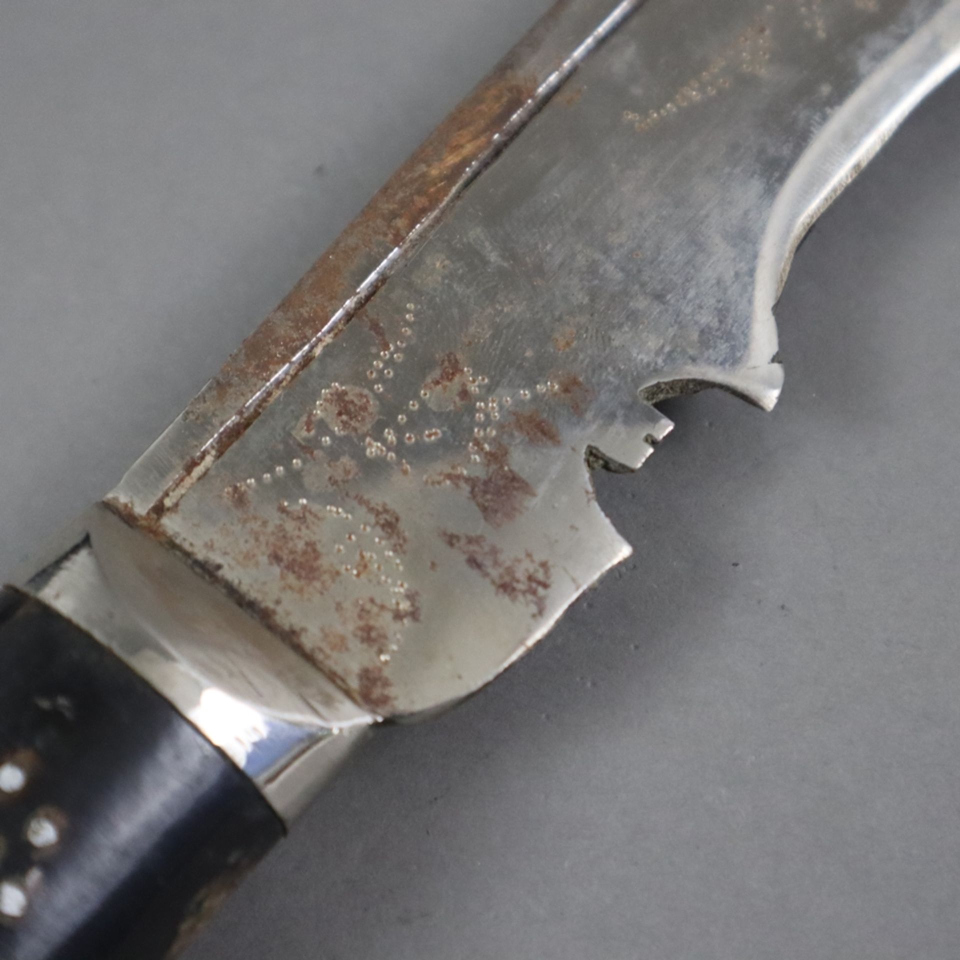 Großes Löwenkopfkhukuri (Kukri) - Indien, Gurkha-Haumesser, einschneidige stark gekrümmte Klinge (L - Bild 6 aus 10