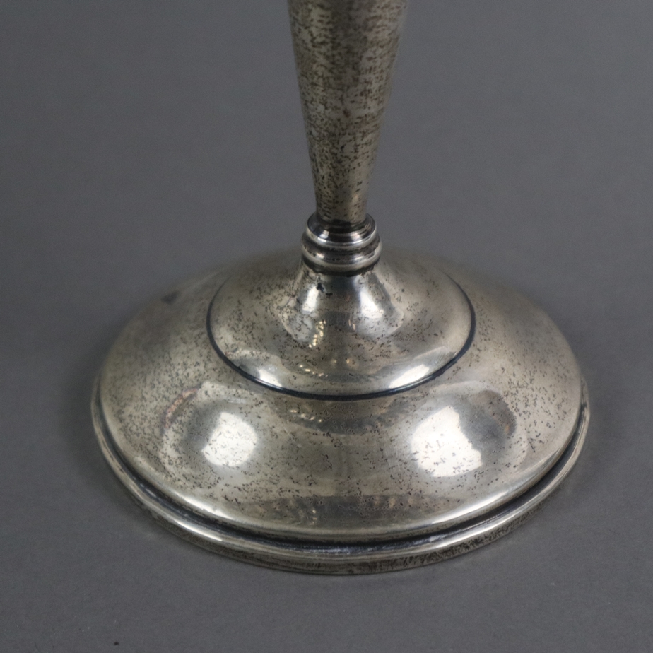 Sterlingsilber-Tazza - 20. Jh., 925er Silber, runde vertiefte Schale mit gefächertem Rand, Baluster - Image 4 of 6