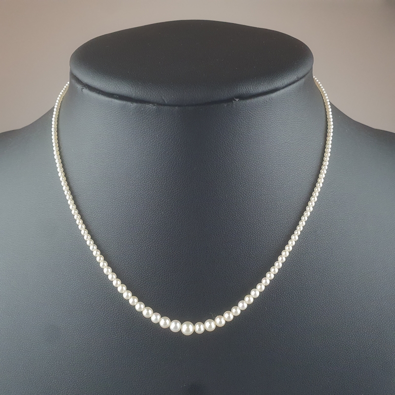 Antike Orientperlenkette - um 1880, feine Halskette aus 202 Perlen, im Verlauf angeordnet (Dm. bis