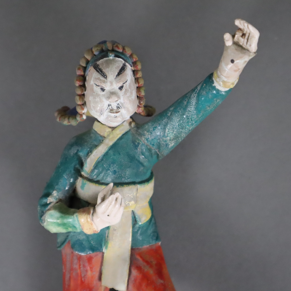 Keramikfigur/Dachreiter - China, polychrom glasiert, teils antik (Qing-Dynastie), teils ergänzt, re - Image 2 of 6