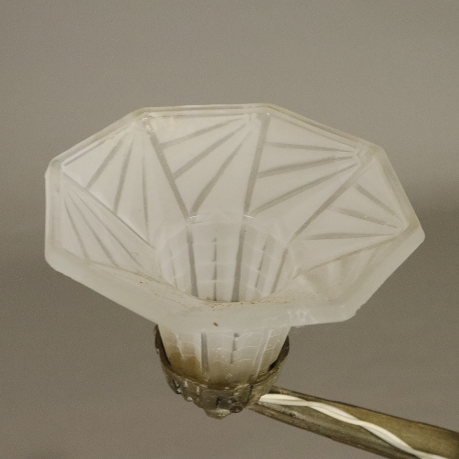 Art Déco-Deckenlampe - Muller Frères, Frankreich, um 1920/30, 5-flammig, Metallgestell, zentral ein - Image 8 of 9