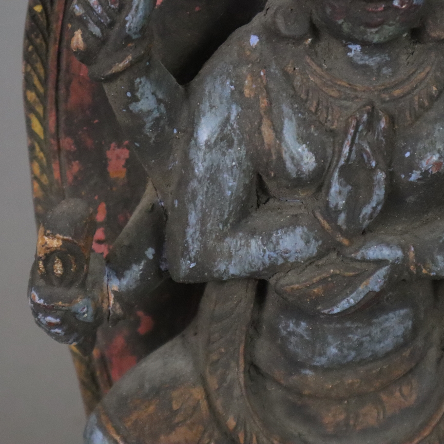 Stele mit Mahakala - Tibet, Holz geschnitzt, kultische Bemalung in Resten erhalten, die sechsarmige - Image 4 of 7