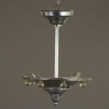 Art Déco-Deckenlampe - wohl Frankreich um 1920/30, trichterförmige Metallschale mit umlaufendem Gla