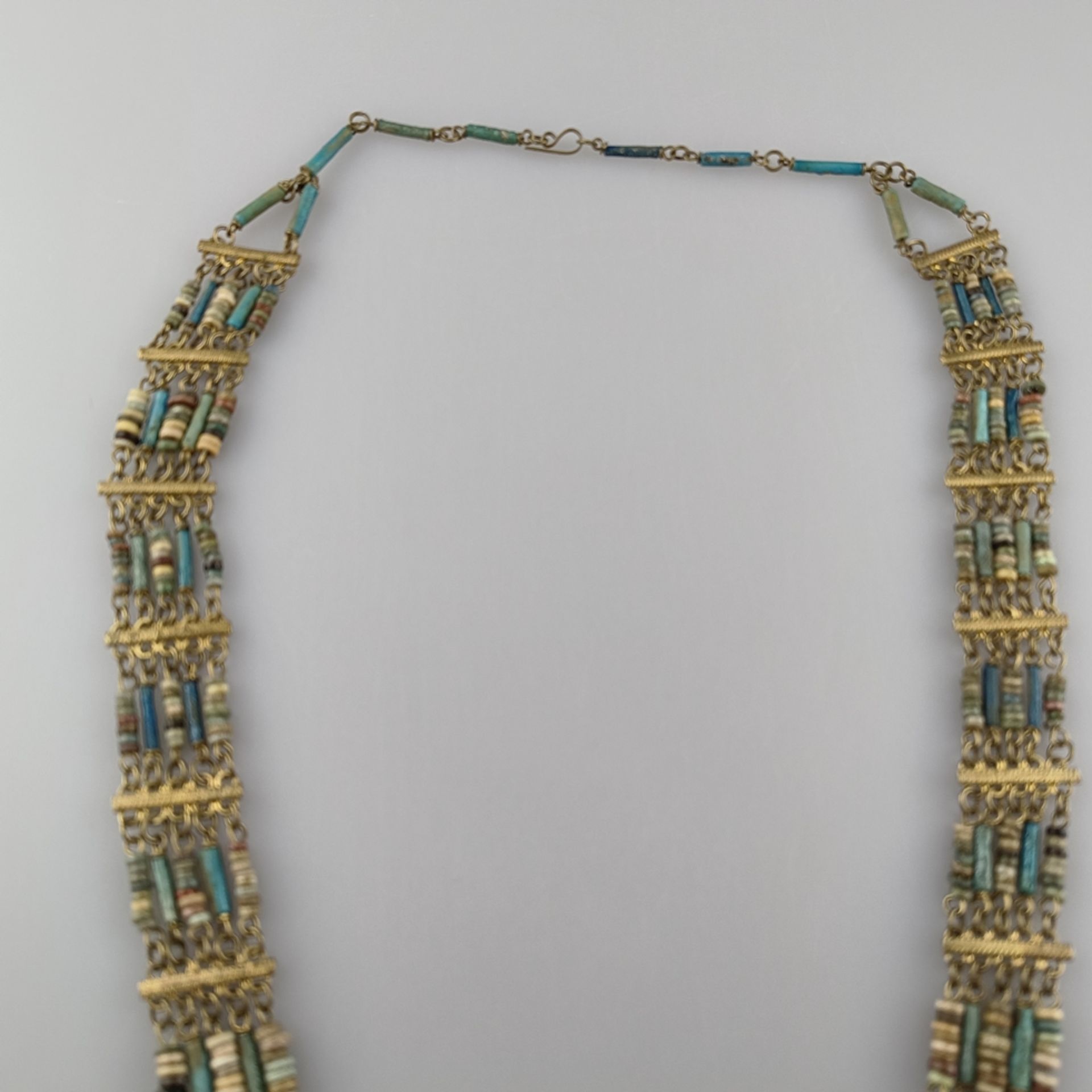 Brustschmuck im altägyptischen Stil - Ägypten, 1.Hälfte 20.Jh. bzw. älter, lange vielteilige Kette  - Bild 5 aus 5