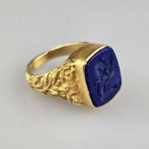 Siegelring - Silberfassung, Schulterpartie mit Jugendstil-Ornamentik, Lapis-Intaglio als Ringkopf m