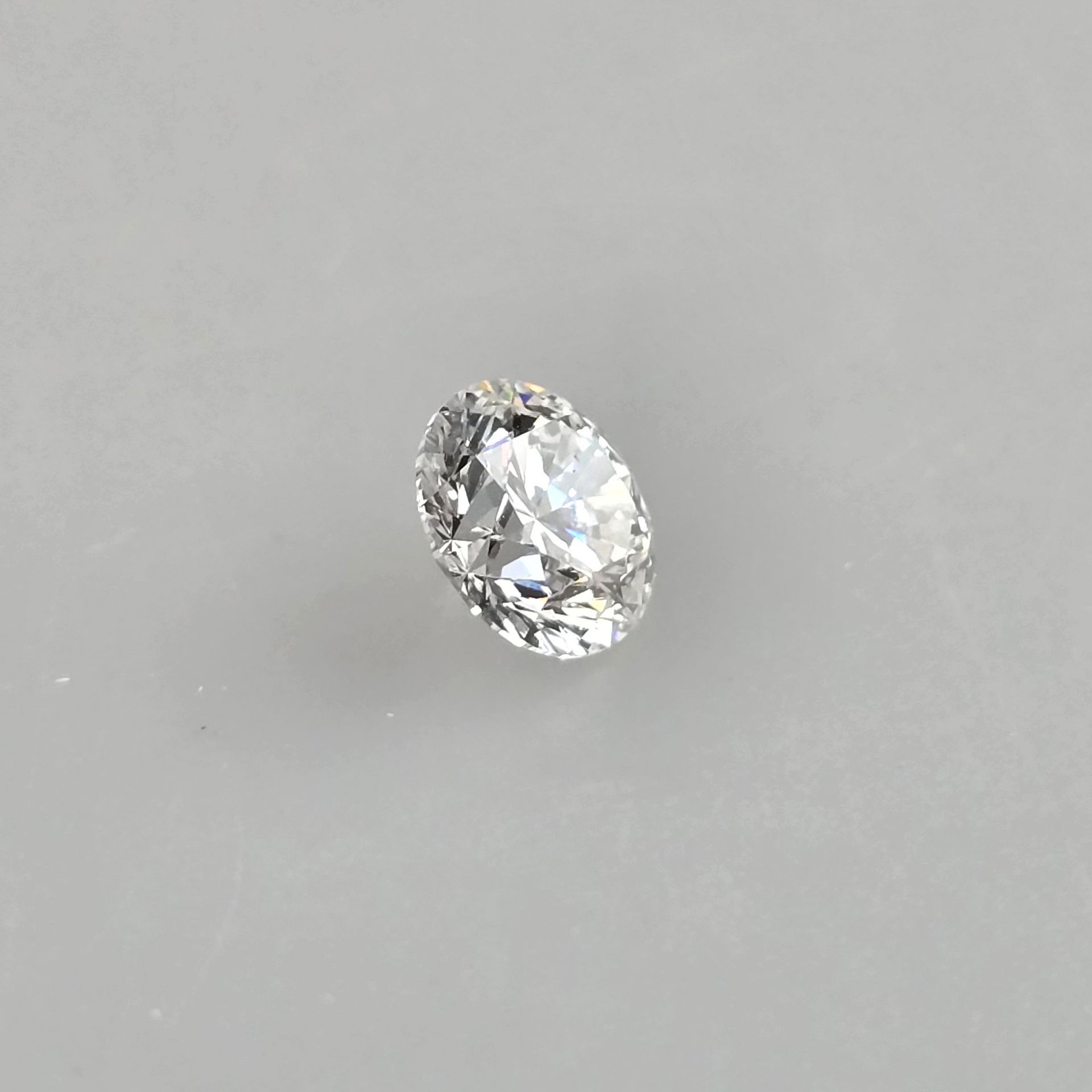 Loser Diamant von 2,00 ct. mit Lasersignatur - Labor-Brillant von exzellenter Qualität, Gewicht 2,0 - Bild 3 aus 8