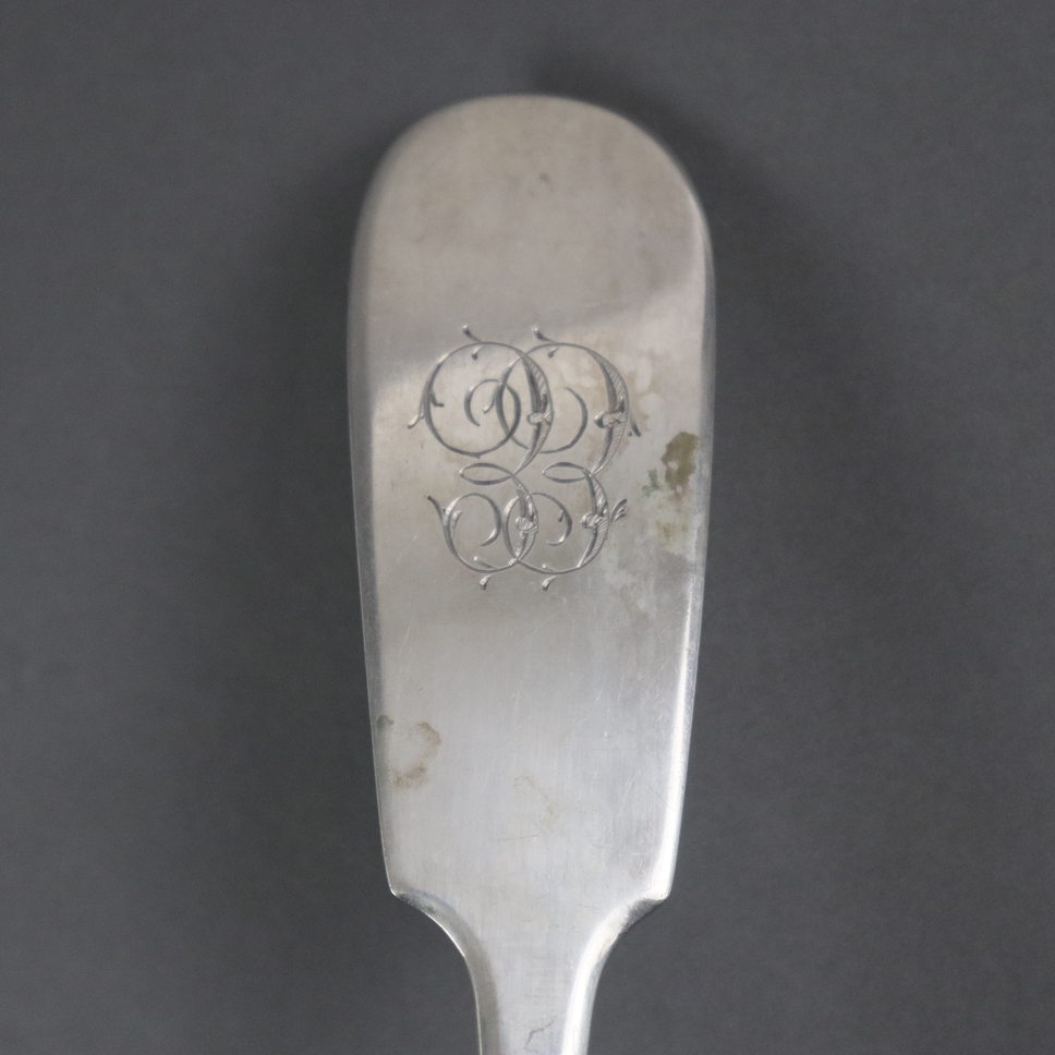 Schöpfkelle - 800er Silber, Spatengriff mit Monogrammgravur "EE", gestempelt: L.Posen, 800, weitere - Image 3 of 4