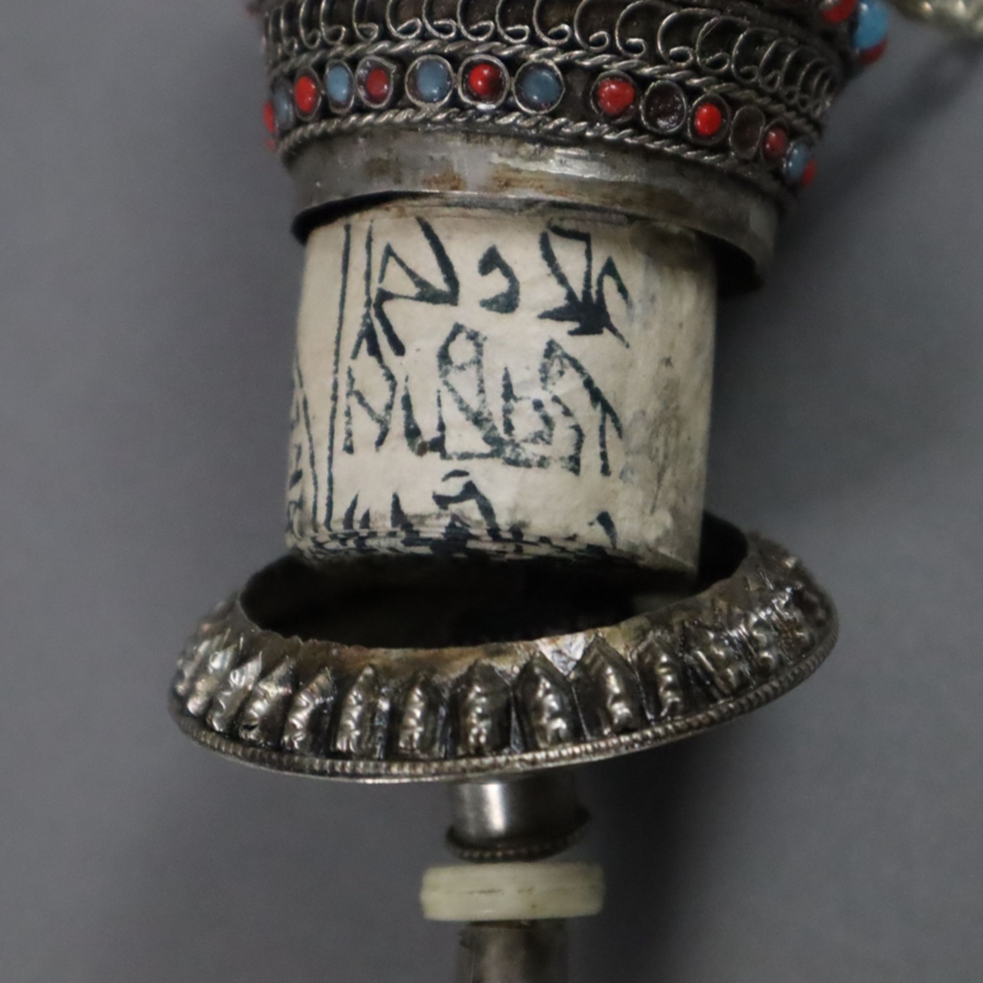 Gebetsmühle / Mani-Handrad - Tibet, Silberlegierung üppig verziert und mit Filigrandraht ornamentie - Bild 8 aus 8