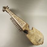 Afghanische Schalenhalslaute - sogenannter Rubab, 19./20. Jh., traditionelles Saiteninstrument, tai