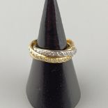 Trinity-Ring mit Diamanten - dreifarbig: Weiß-/Rosé-/Gelbgold 750/000 (18 K), gestempelt, ausgefass
