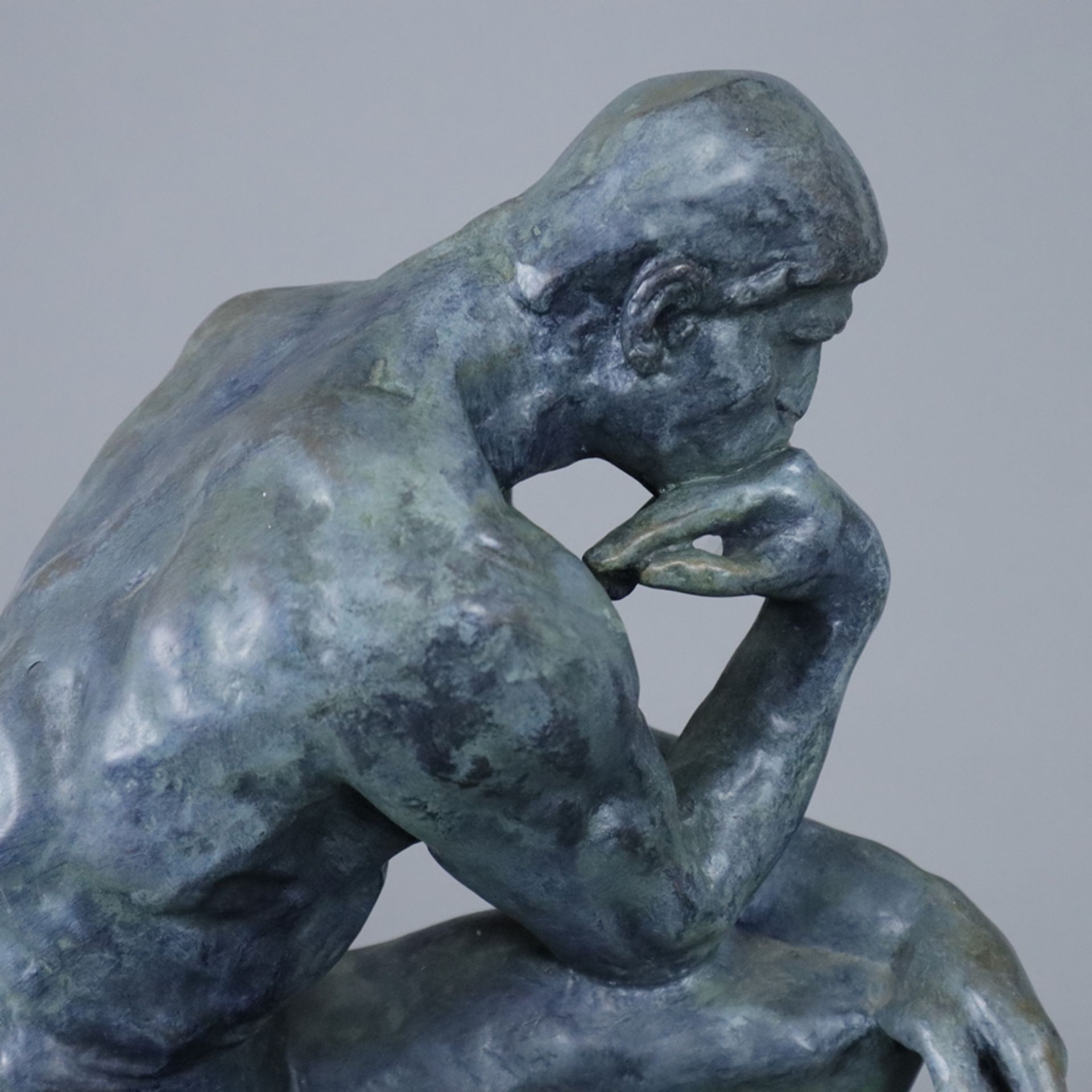 Rodin, Auguste (1840 Paris - Meudon 1917, nach) - "Le Penseur"/ "Der Denker", Museumsreplik, Kunstg - Bild 4 aus 9