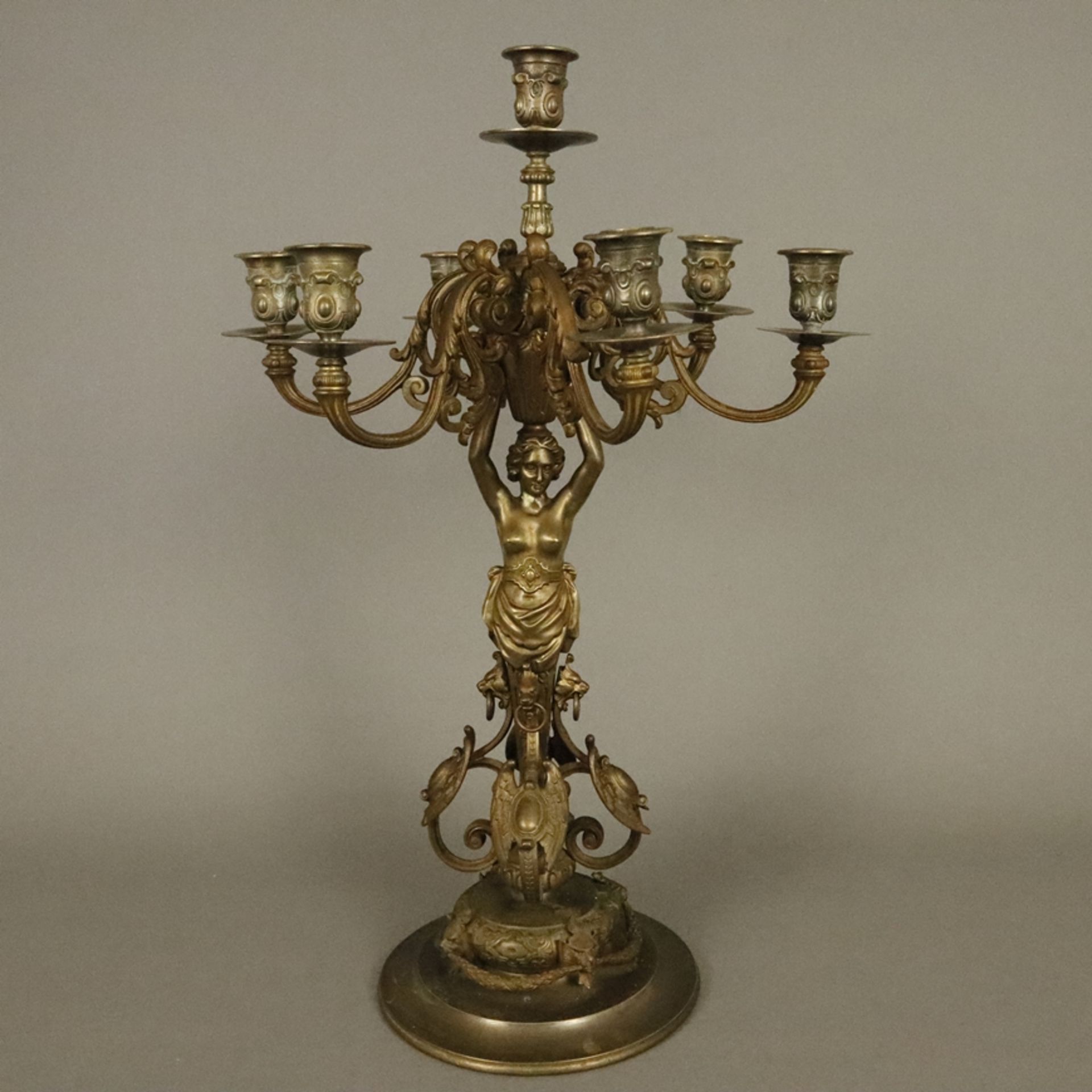 Großer Historismus-Tafelleuchter - 19.Jh.- bronzierter Gelbguss, um 1880, Kandelaber in Form einer 