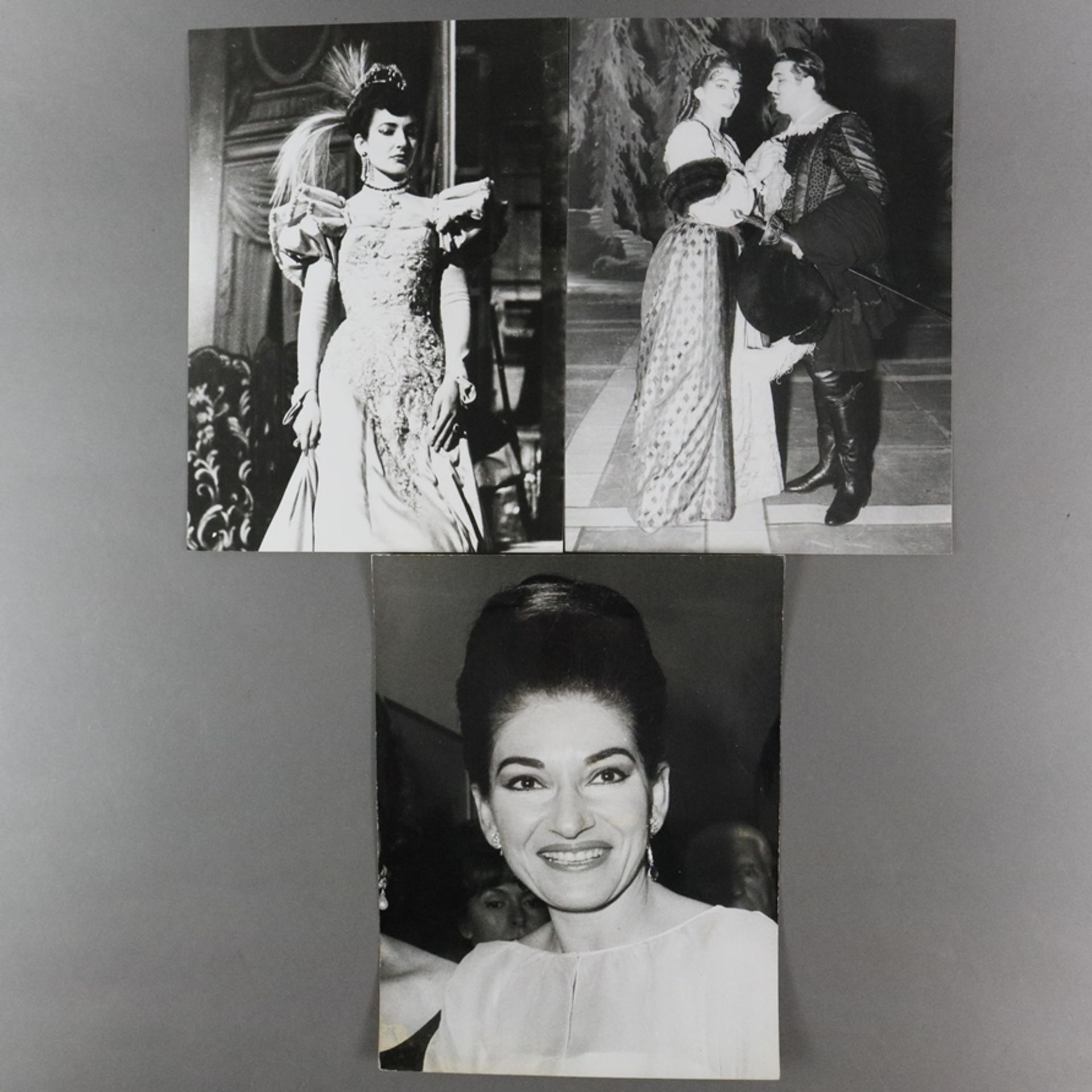 Konvolut: Drei Fotografien von Maria Callas - s/w Fotografien, verso handschriftlich bezeichnet "Lu