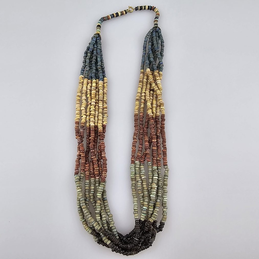 Zwei Halsketten im altägyptischen Stil - Ägypten, 1.Hälfte 20.Jh., 1 Collier aus unzähligen glasier - Image 2 of 6