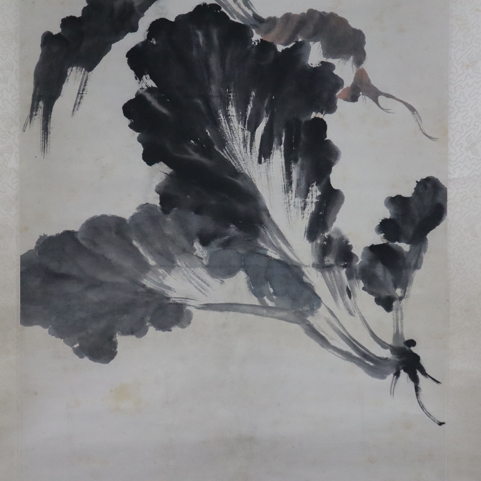 Chinesisches Rollbild -20.Jh./ nach Zhao Zhiqian (1829-1884)- Blühender Ast, Rübe und Kohl,Tusche u - Image 4 of 9