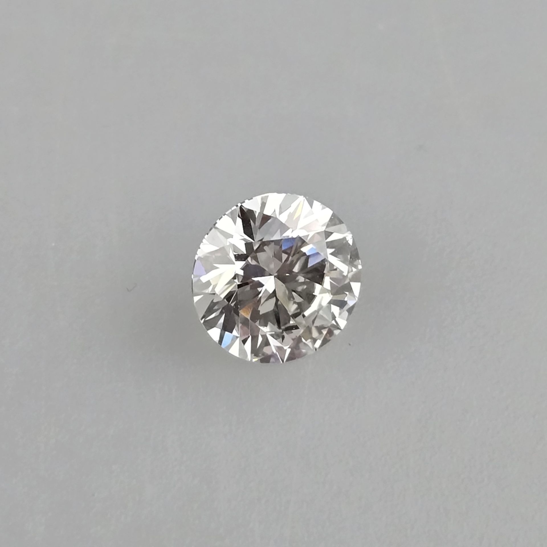Loser Diamant von 3,03 ct. mit Lasersignatur - Labor-Brillant von idealer Qualität, Gewicht 3,03 ct - Bild 3 aus 8