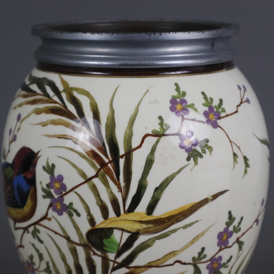 Jugendstil-Blumengefäß - um 1900/Anfang 20. Jh., Keramikkorpus, farbig und gold bemalt mit Vogeldek - Image 6 of 9