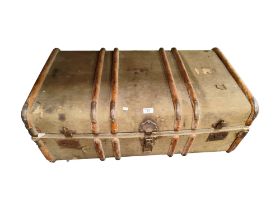 LARGE TRAVELLERS TRUNK & CONTENTS