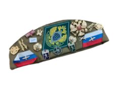 RUSSIAN CAP & BADGES