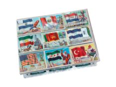 FULL SET OF 80 CIGARETTE CARDS A & B C FLAGS OF THE WORLD