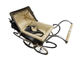 VINTAGE PRAM